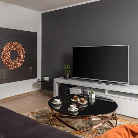 Apartment Scorpaena With Shared Pool Zadar
