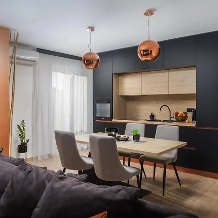 Apartment Scorpaena With Shared Pool Zadar